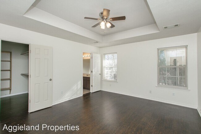 Building Photo - 3 br, 2 bath House - 1402 Front Royal