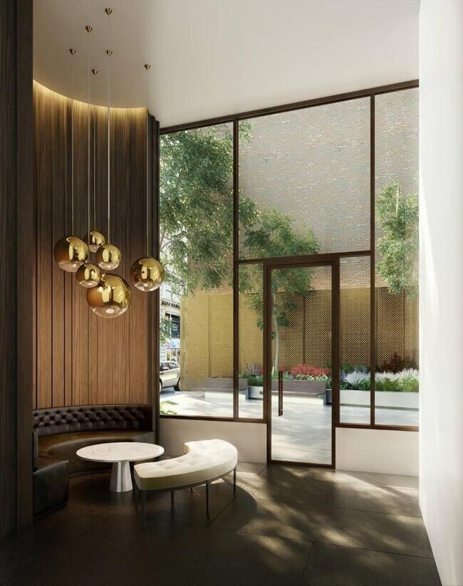 Lounge - 172 Madison Ave