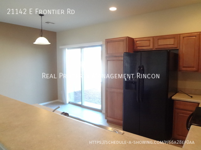 Foto del edificio - 21142 E Frontier Rd