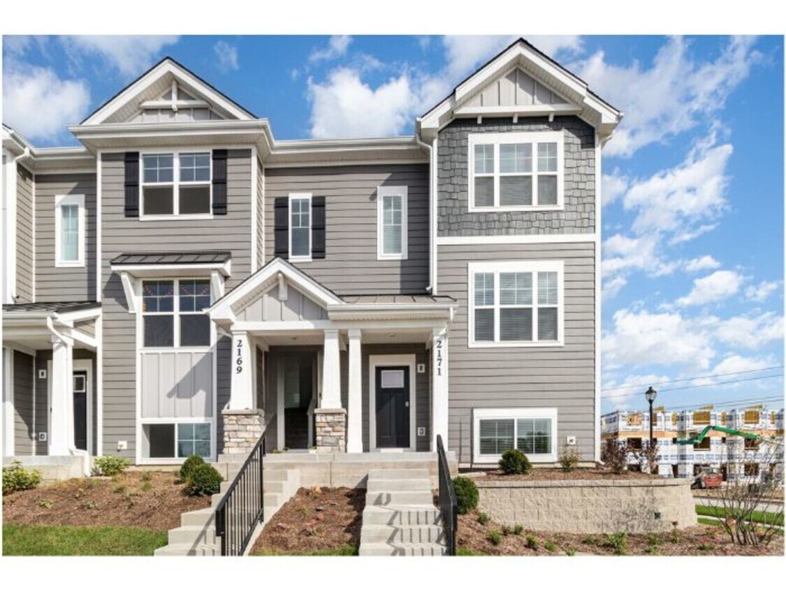 Foto principal - 2171 Yellowstone Blvd