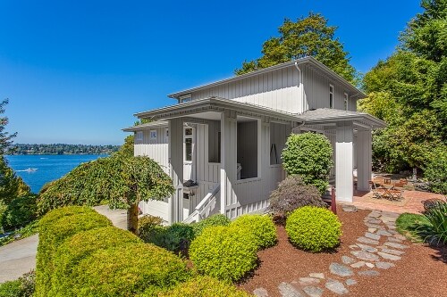 Foto del edificio - 7431 W Mercer Way