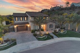 Building Photo - 3615 Corte Claro