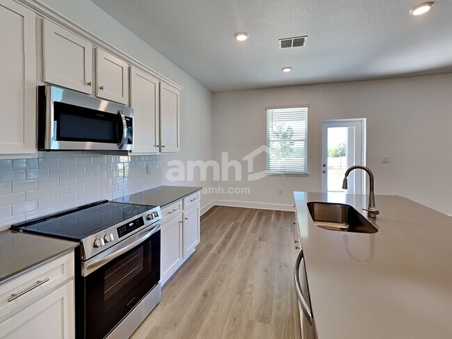 Foto del edificio - 37778 Dusty Saddle Ln