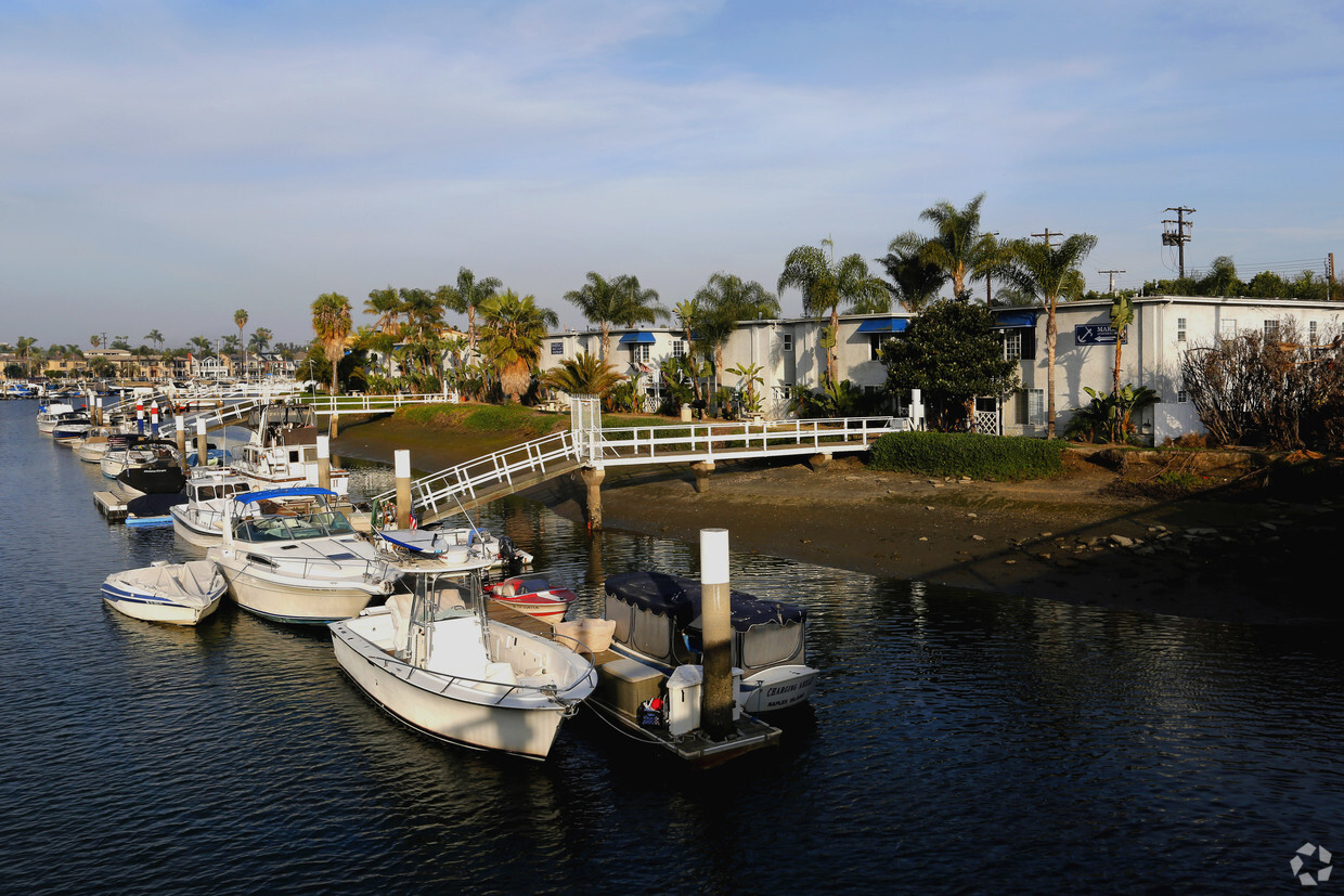 Primary Photo - Marina Apartments & Boat Slips