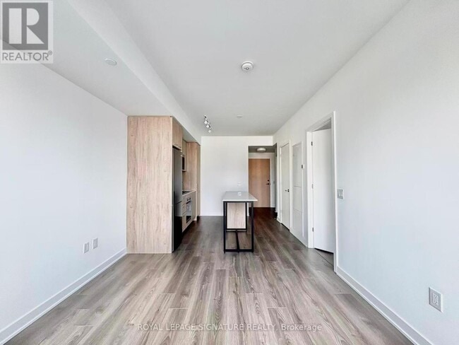 Building Photo - 30 Dreamers Wy