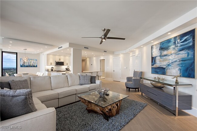 Foto del edificio - 850 S Collier Blvd