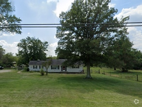 Building Photo - 2853 OH-63