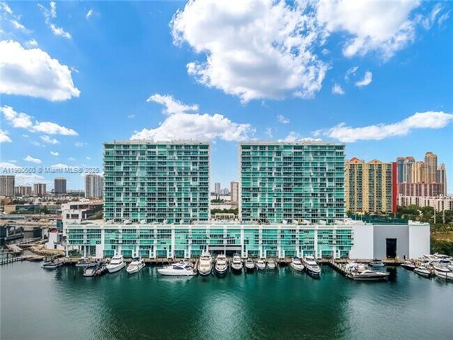 Foto del edificio - 400 Sunny Isles Blvd