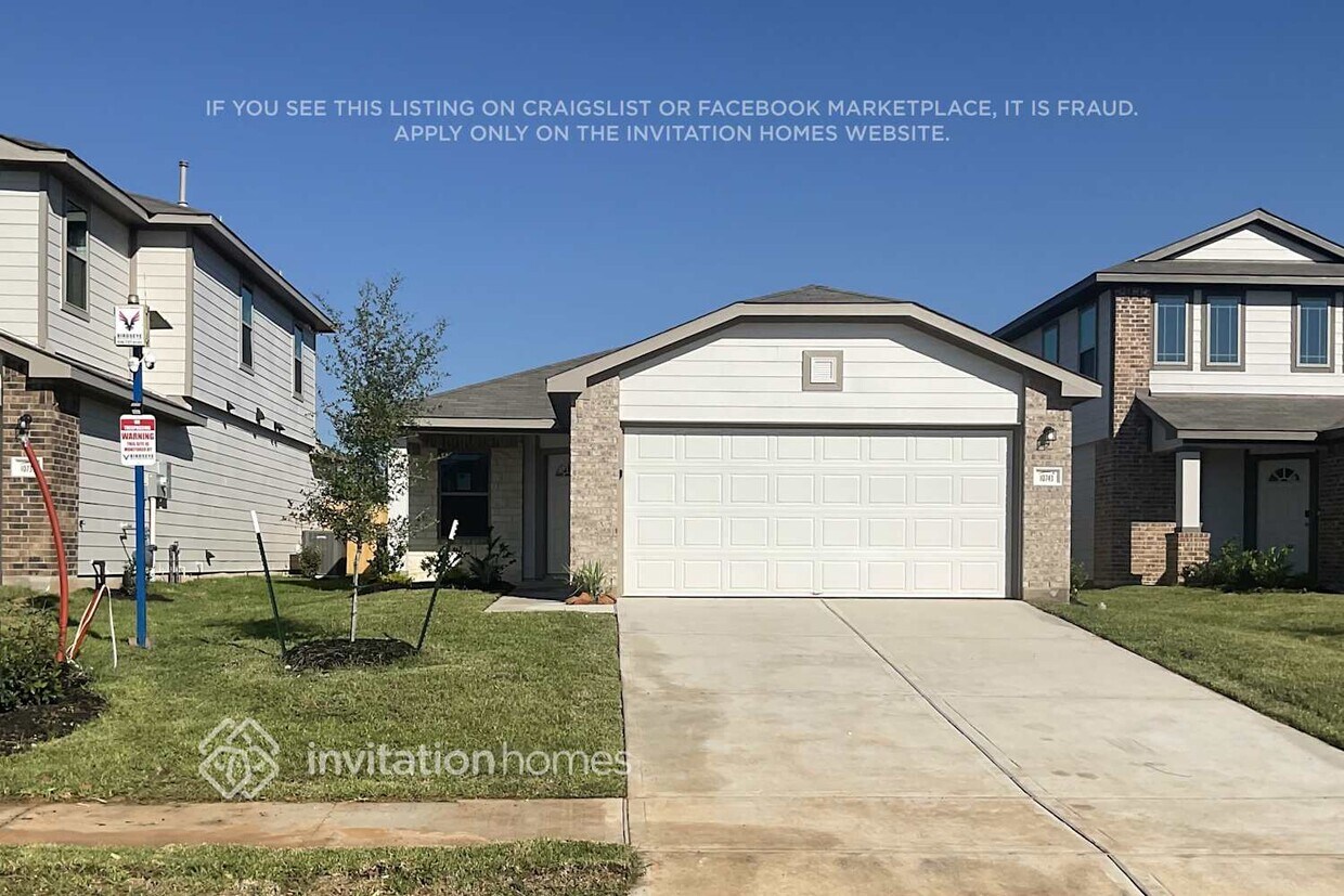 Foto principal - 10743 Sunlit St