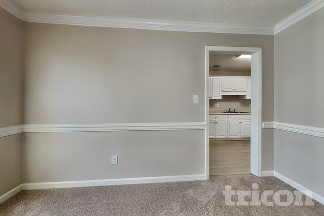 Building Photo - 2970 Galahad Way