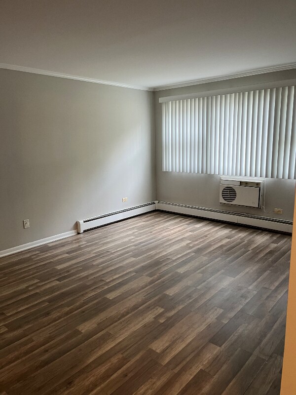 Foto del edificio - 1327 E Prairie Ave