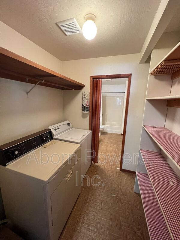 Foto del edificio - 2787 Boardwalk