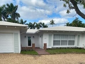 Building Photo - 219 Ridgeview Dr