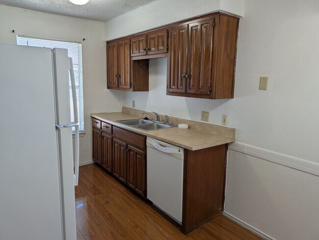 Foto del edificio - 1019 Burkett St