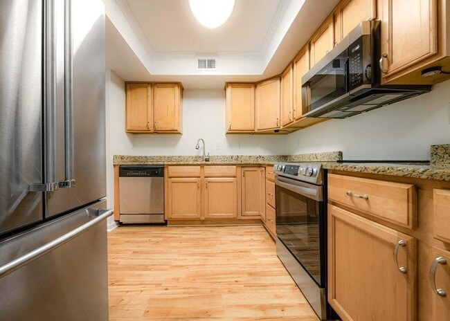 Foto del edificio - 1847 Gray Ridge Cove