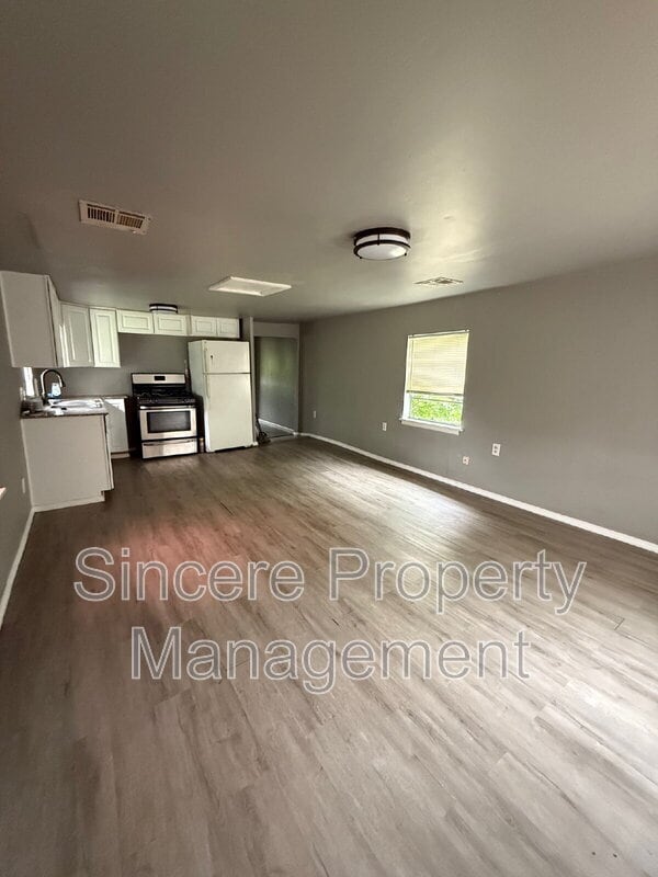 Photo - 1222 NW 8th St Apartment