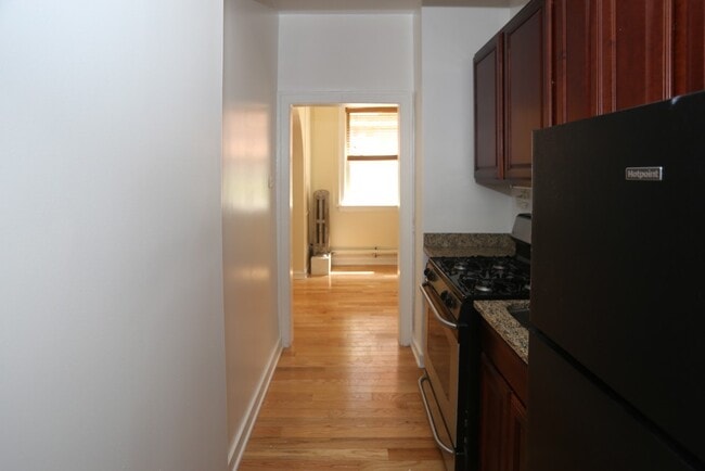 Foto del edificio - 549 W Surf St