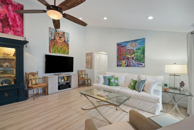 Foto del edificio - 1801 S Us Highway 1