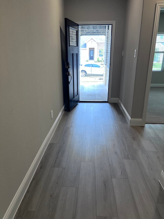 Foto del edificio - 601 Huntley Dr