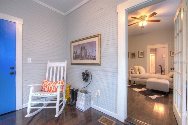 Foto del edificio - 1720 W Hills Ave