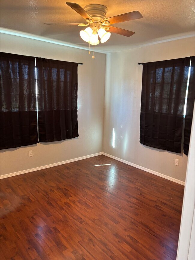 Building Photo - 2 B/R 1 BA House in Wheatland AVAILABLE NOW