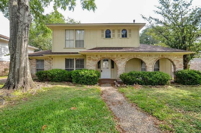 Foto del edificio - 14106 Locke Ln