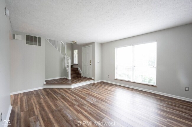 Foto del edificio - 860 Sable Ridge Dr