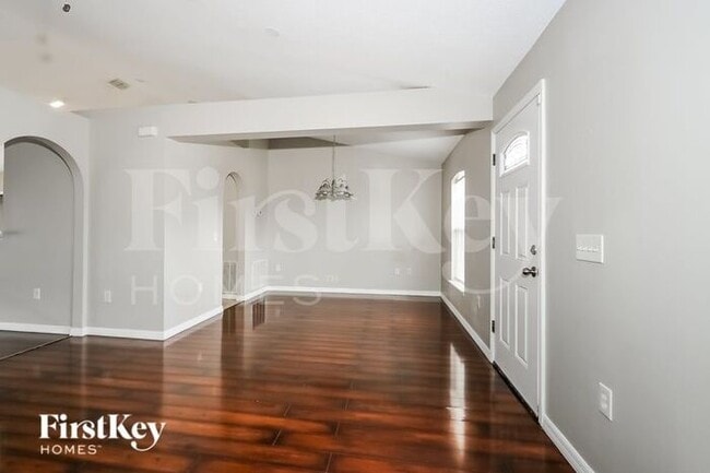 Foto del edificio - 371 SW Duval Ave