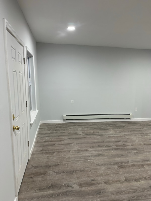 Foto del edificio - 533 W State St