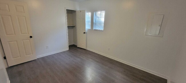 Building Photo - 3315 dorches Ct