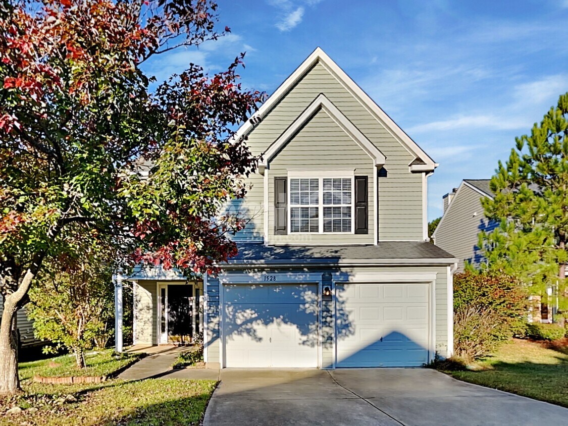 Foto principal - 1528 Pebble Ridge Dr