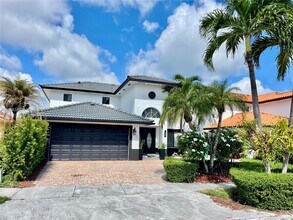 Building Photo - 748 NW 135th Ct