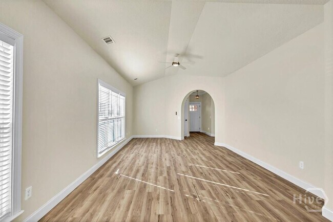 Building Photo - 80 Butler Dr