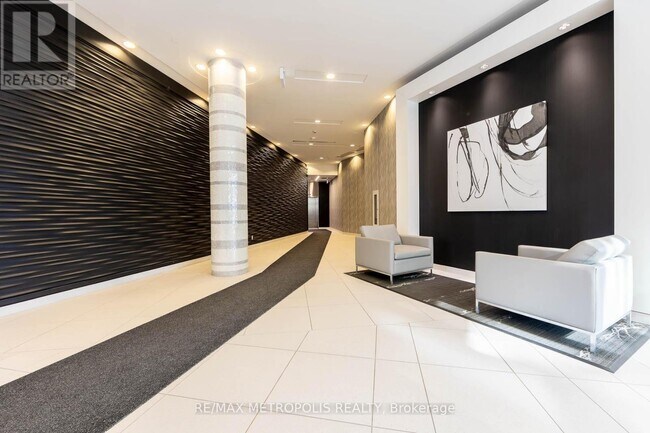 Building Photo - 49 E Liberty St