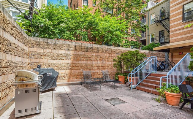 Foto del edificio - 1001 L St NW
