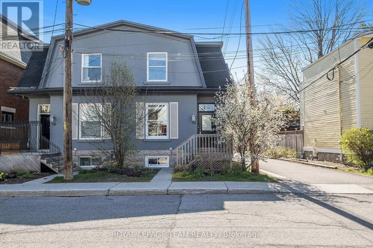 Photo principale - 136 Keefer St