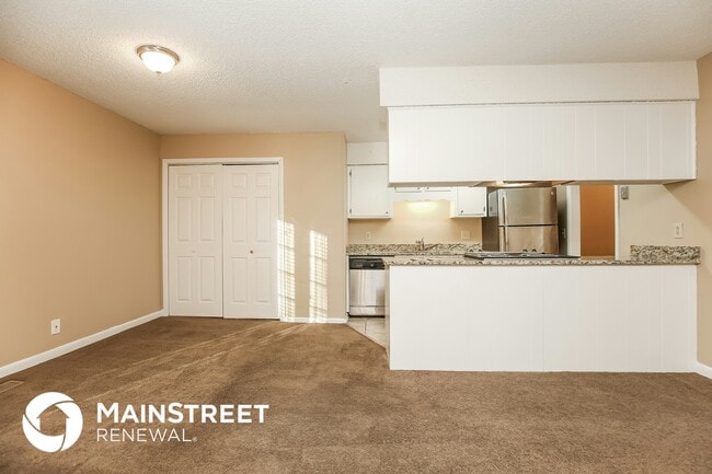 Foto del edificio - 208 New Towne Ct