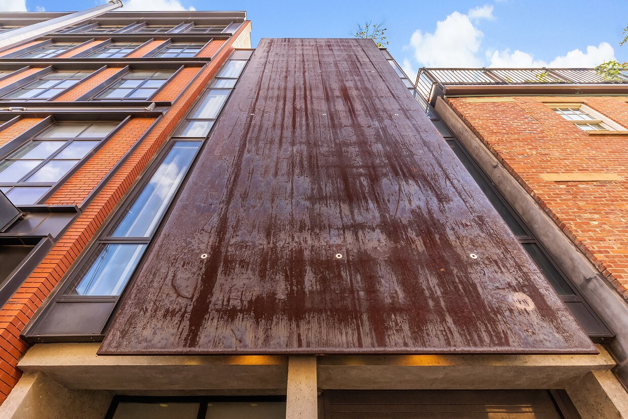 Foto principal - 829 Greenwich Street