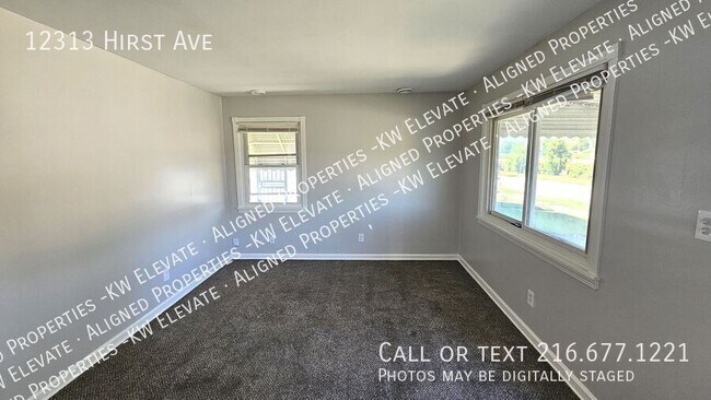 Foto del edificio - 12313 Hirst Ave