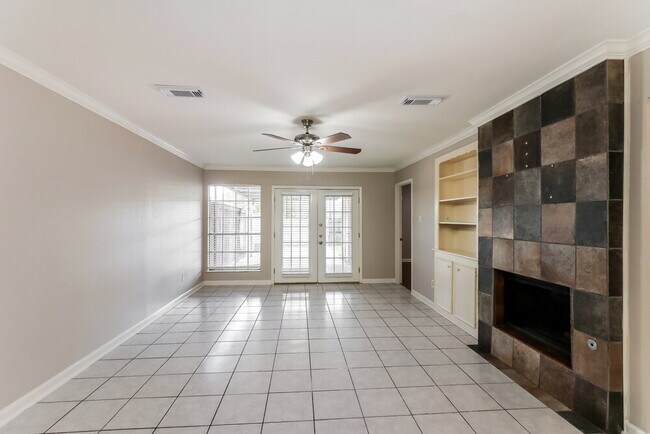 Building Photo - 12805 Bexley Dr