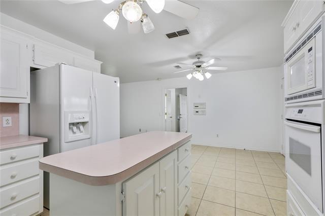 Foto del edificio - 2550 W Lucas Rd
