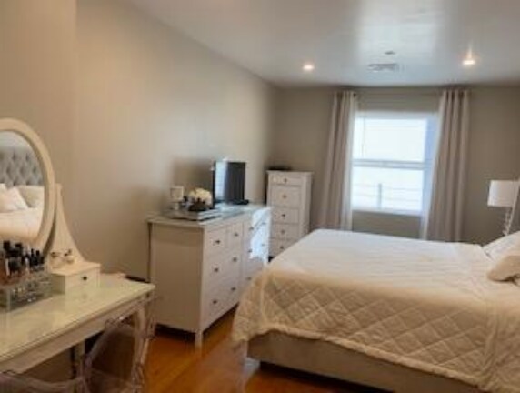 Foto del edificio - 3538 Junction Blvd
