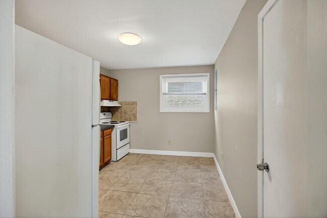 Foto del edificio - 129 Congress St