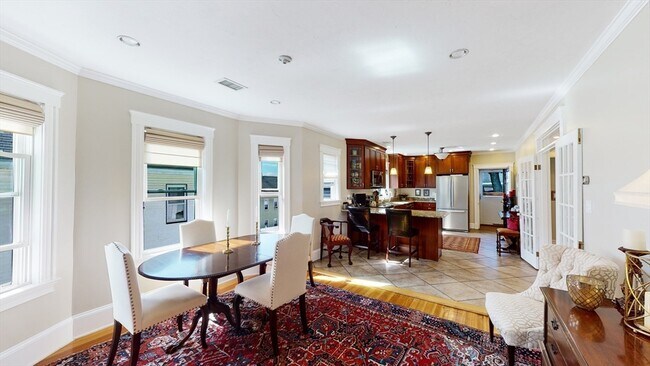 Building Photo - 7 Valley St