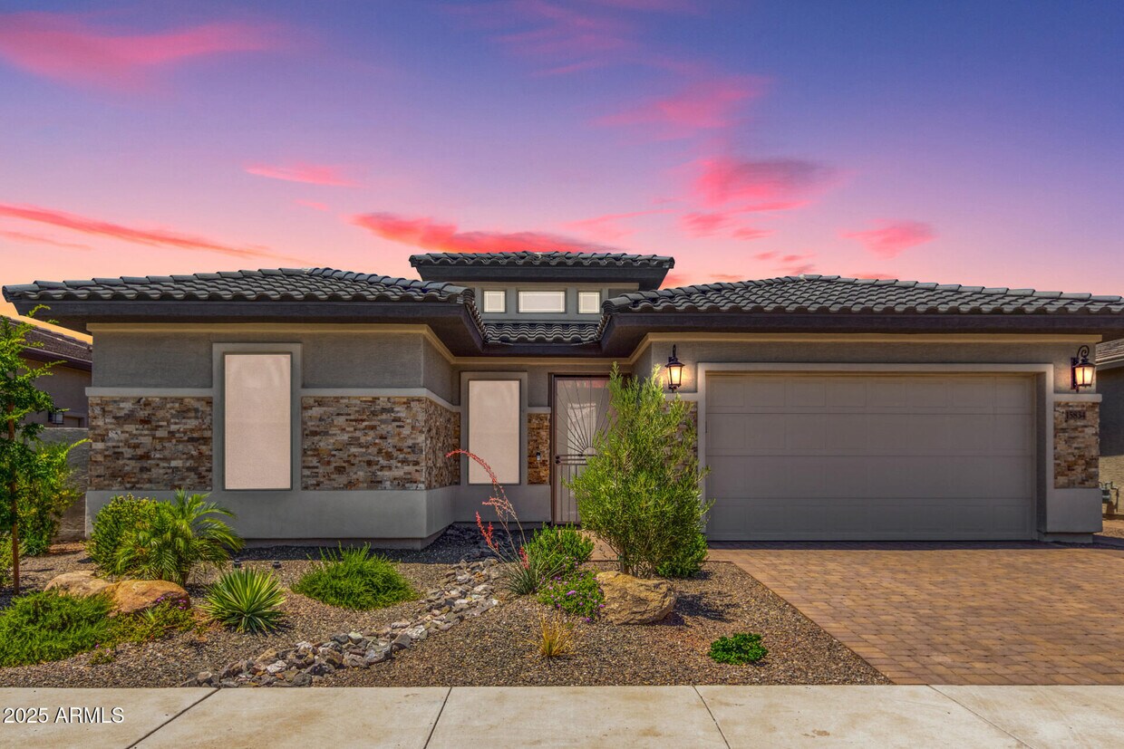 Foto principal - 15834 S 177th Ave