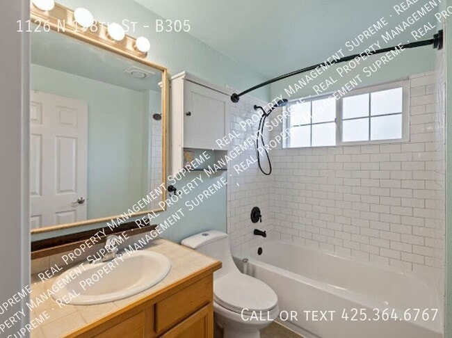 Building Photo - 1126 N 198th St