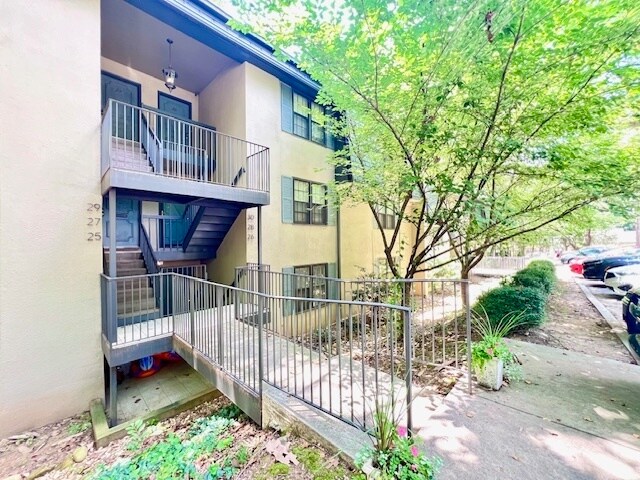 Photo - 26 Arpege Way NW (Atlanta, GA)