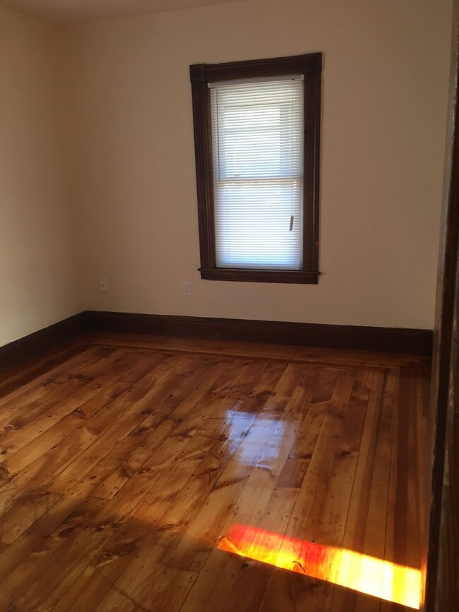 Foto del edificio - 58 Alma St