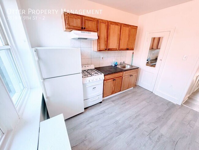 Foto del edificio - 3839 N 9th St