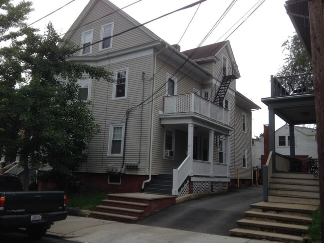 Foto del edificio - 55 University Ave